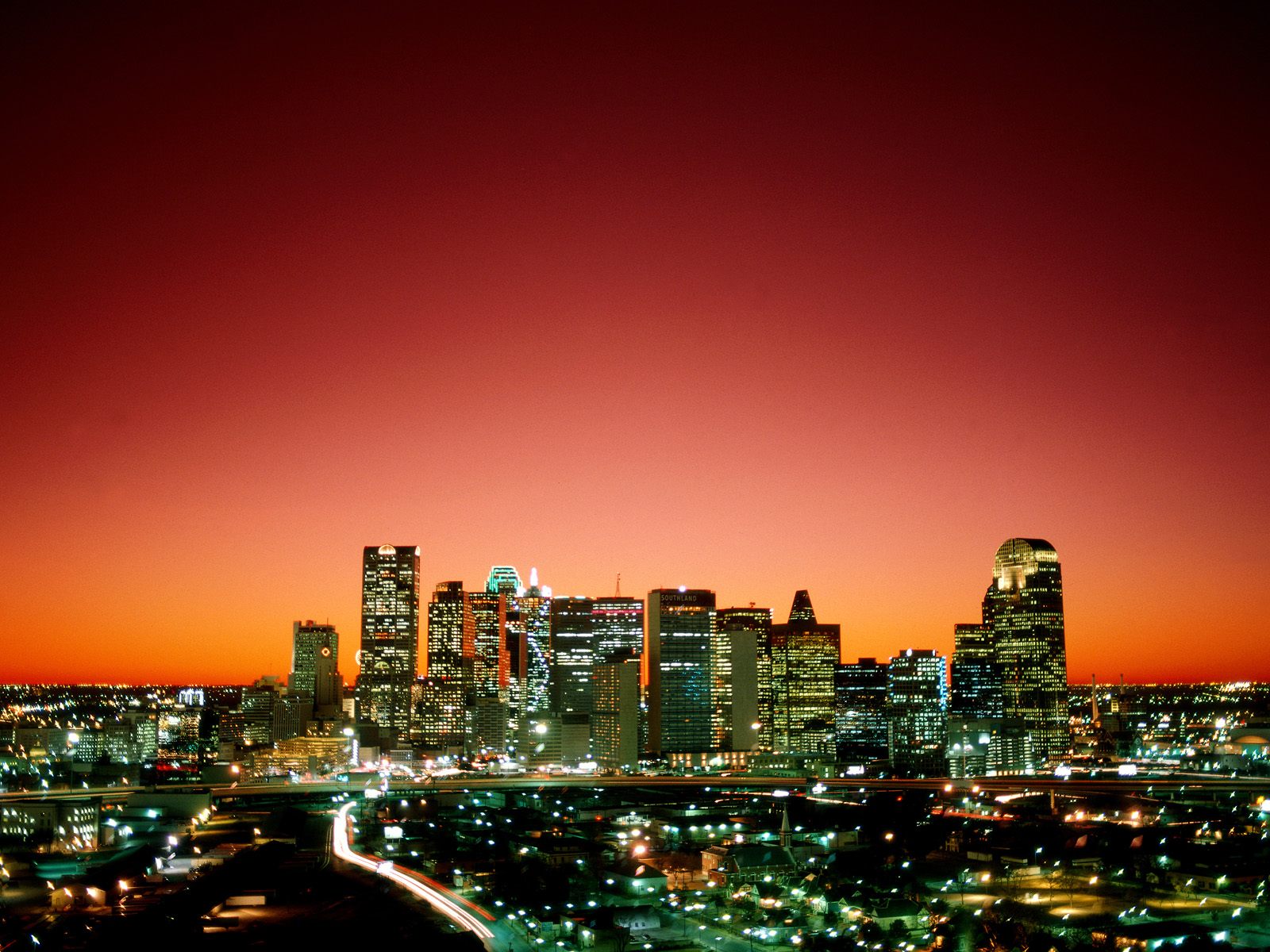 Night Cityscape - HD Wallpapers, 1600x1200 | Hd Desktop Wallpaper