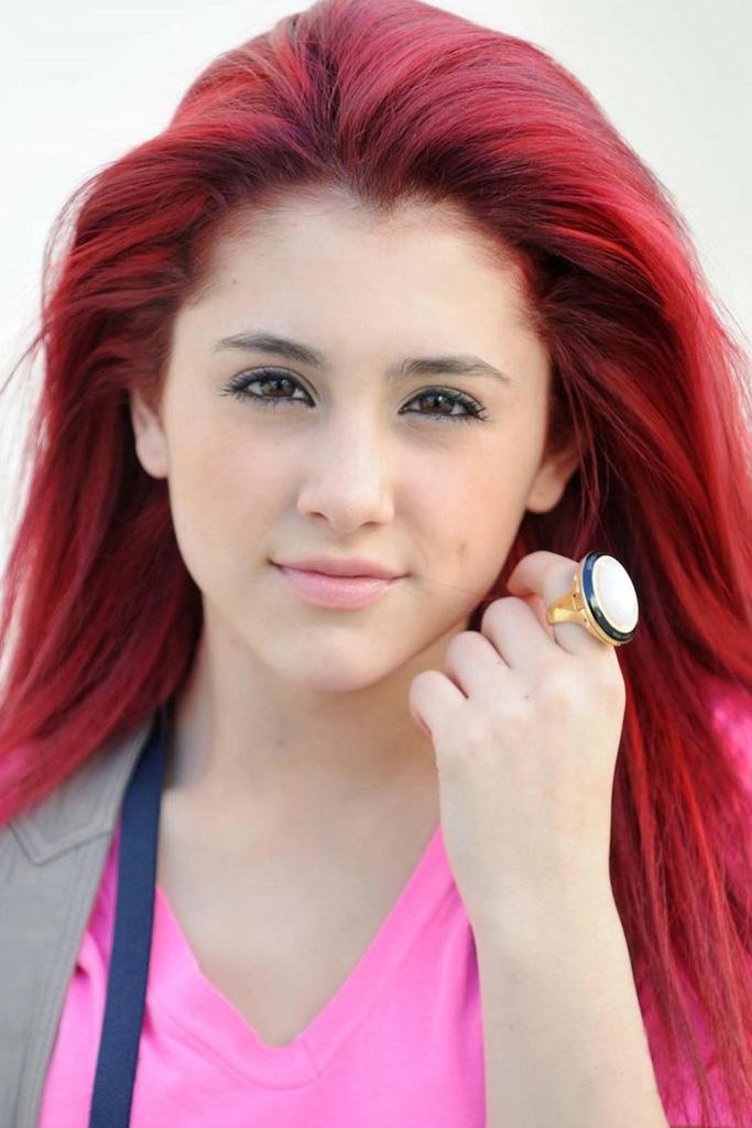 Procgamusti: Ariana Grande Victorious