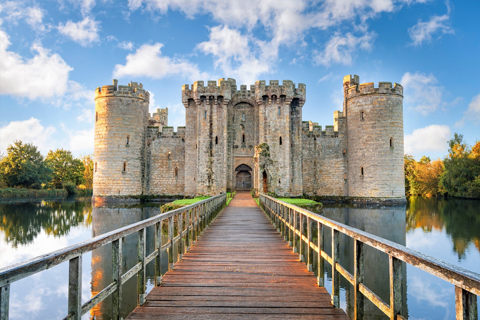 12 Most Beautiful Castles In The UK - Must-See Castles In The United Kingdom - Go Guides