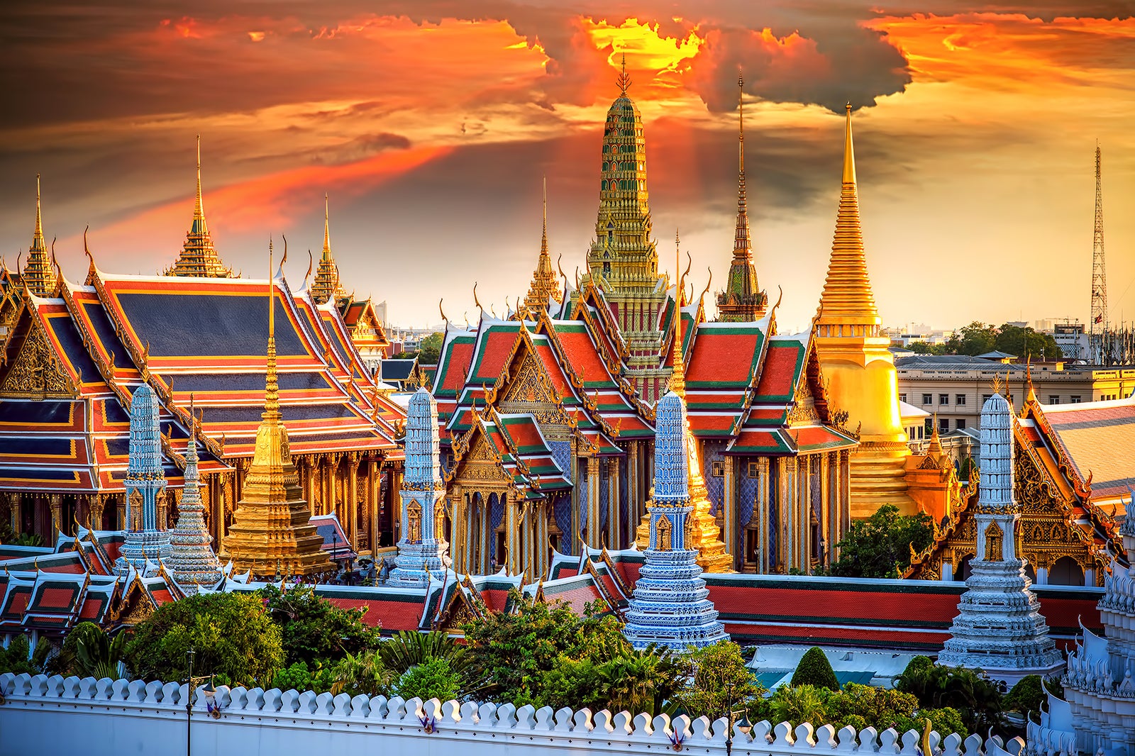 24 Must-See Temples In Bangkok - Bangkok&#39;s Most Important Temples And Wats - Go Guides
