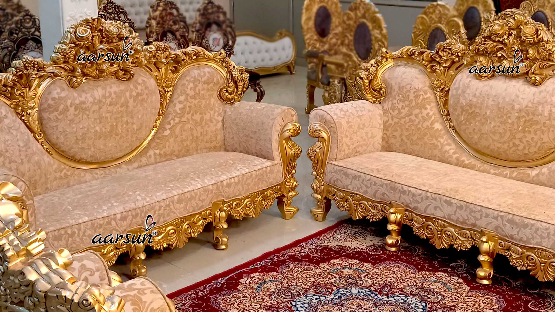 Luxury Sofa Set Images| Cabinets Matttroy