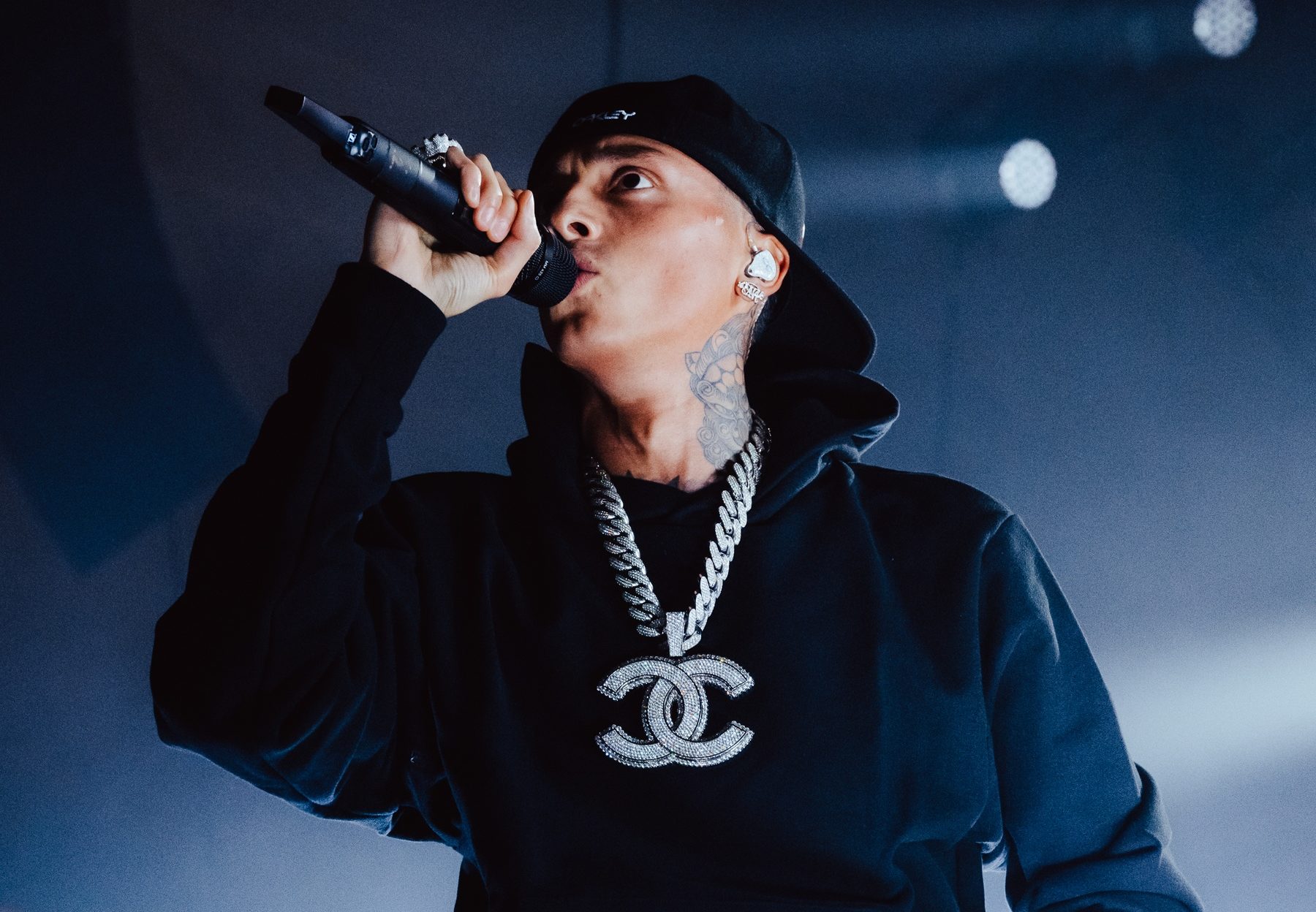 What Brand Does Central Cee Own? What Does Central Cee Wear On His Head? - ABTC