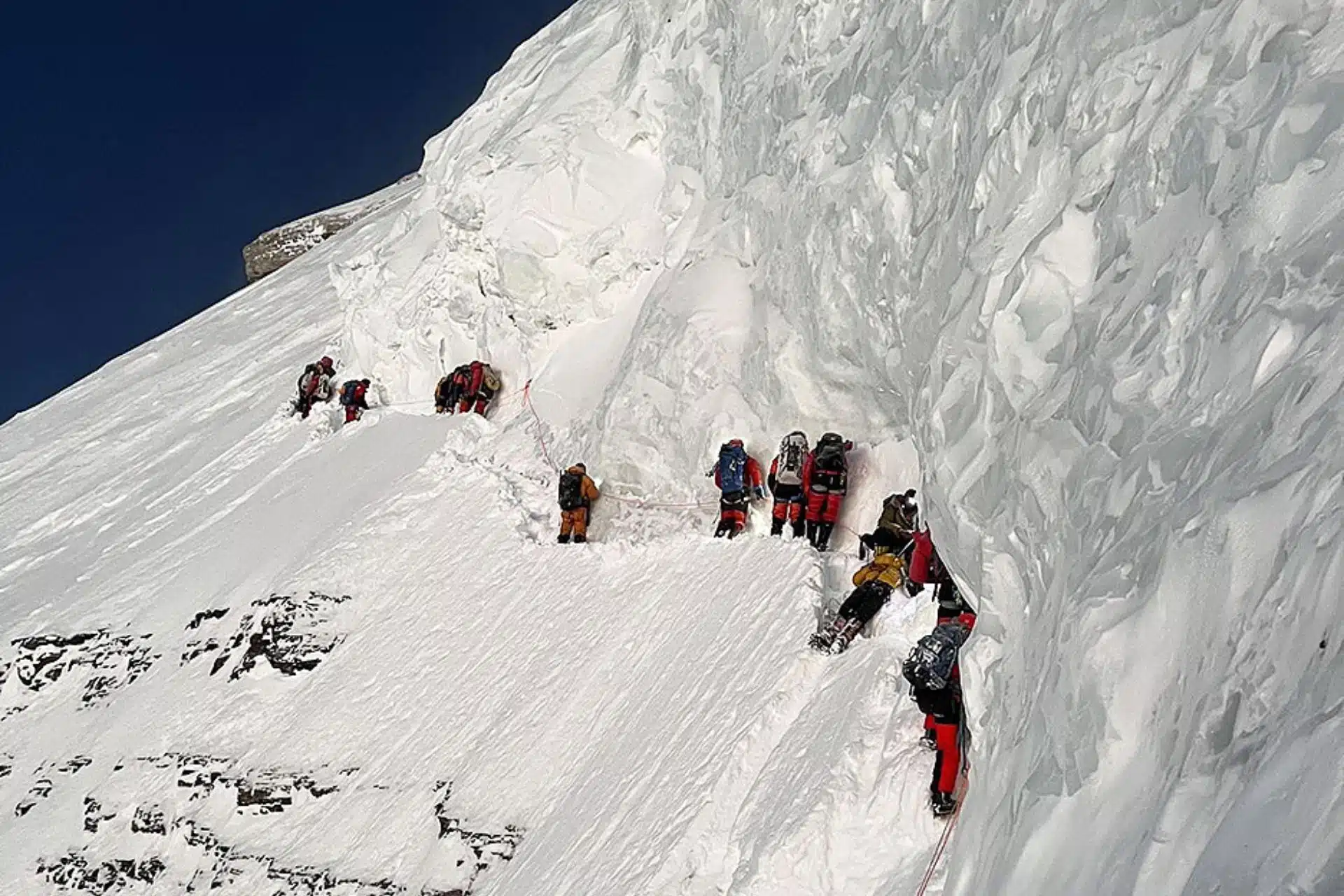 Et Vous, Qui Enjambez-vous? – Alpine Mag