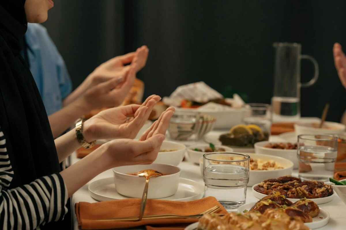Essential Tips For Visiting A Muslim Country: Culture, Customs, And Etiquette - ZAMAS River...