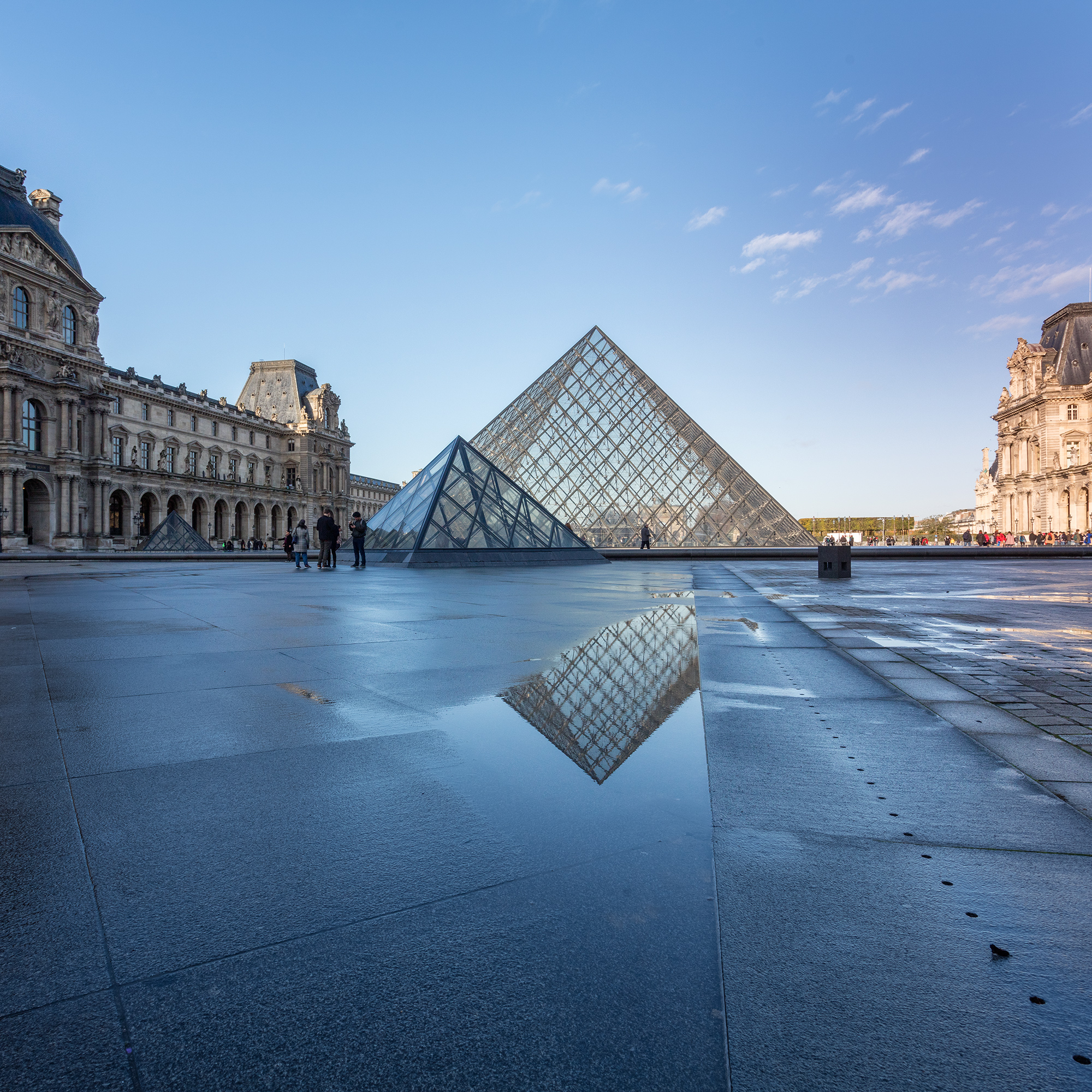 Louvre Museum Official Website