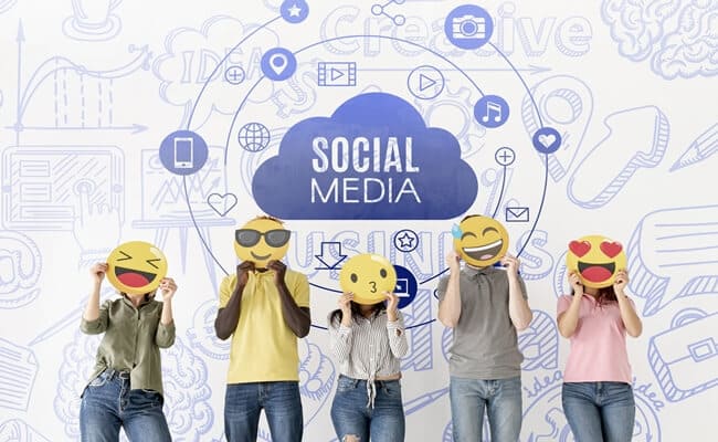 Pengertian Media Sosial Sejarah Jenis Ciri Ciri Dan Fungsi Tujuan - Riset