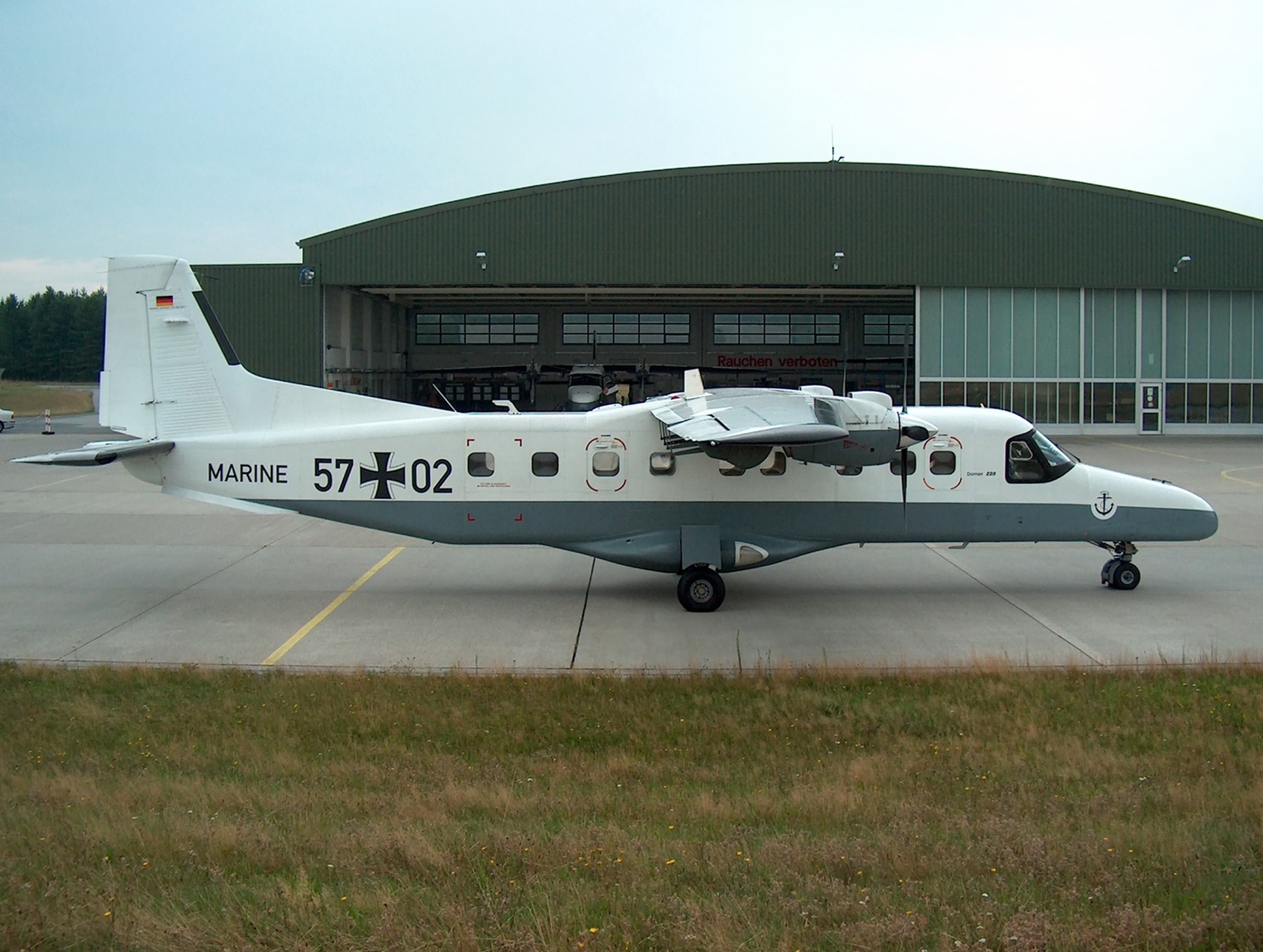 Dornier 228, Pictures, Technical Data, History - Barrie Aircraft Museum
