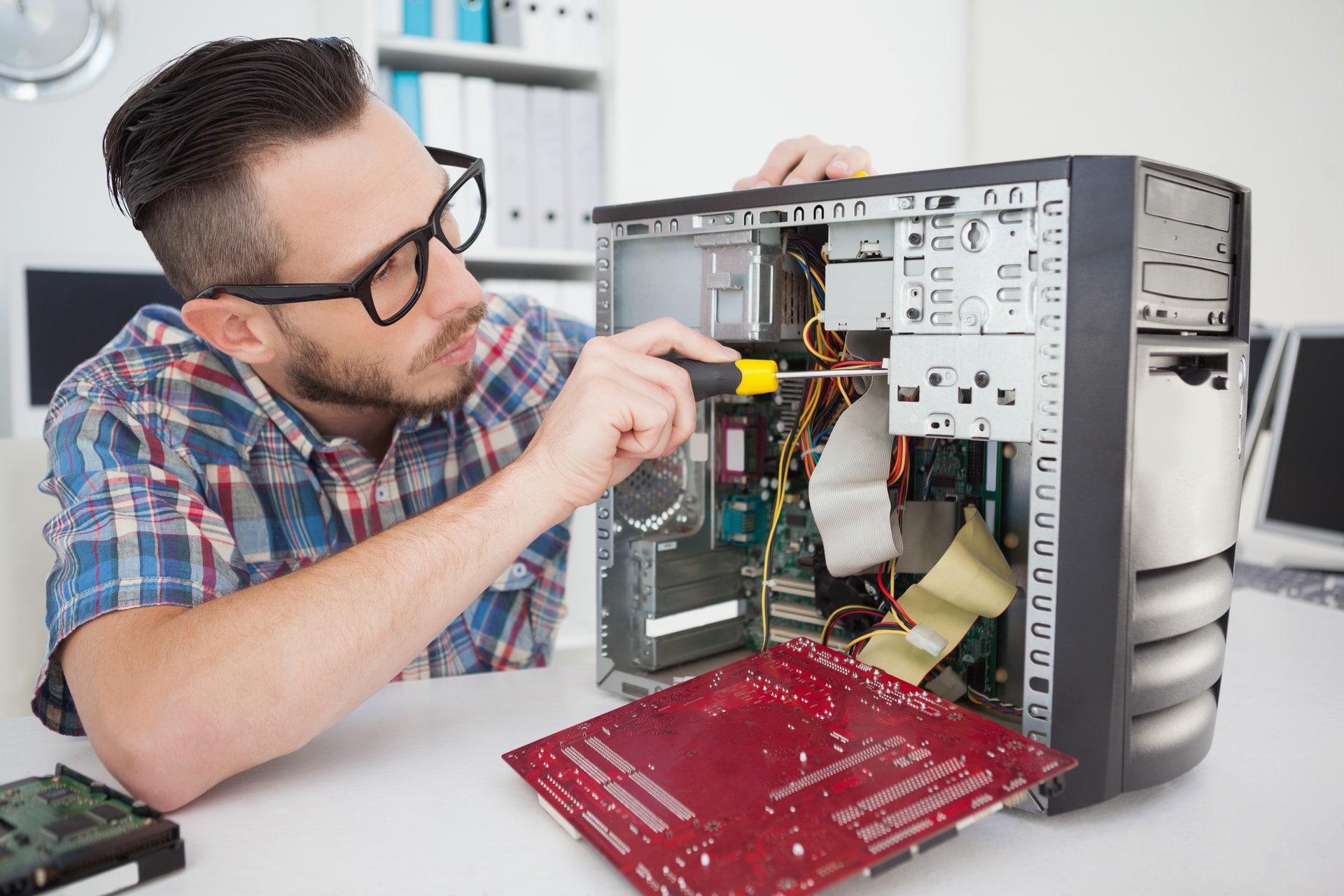 Computer Maintenance Technology