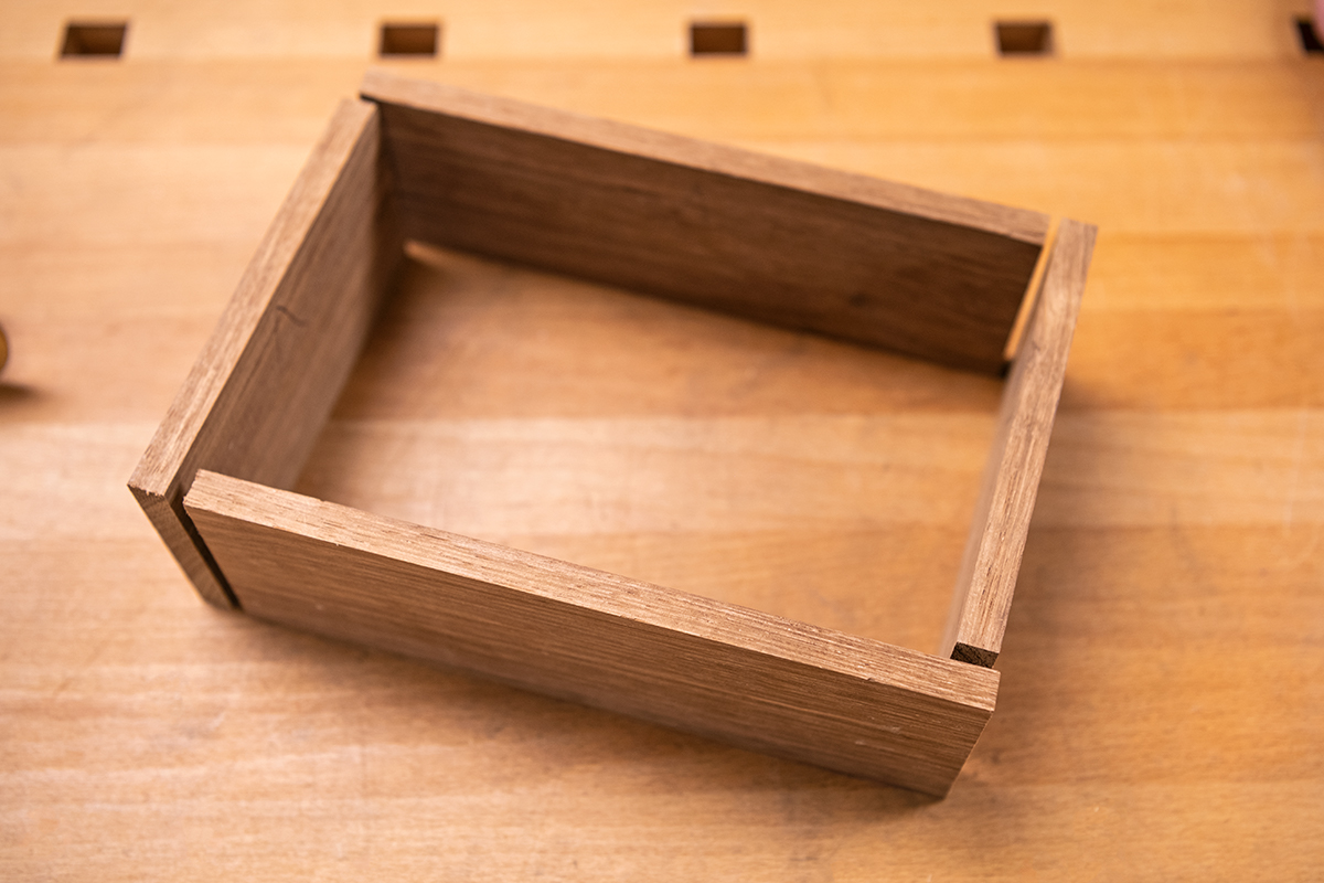 How To Make A Wooden Box - Woodworking Wisdom| Axminster Tools