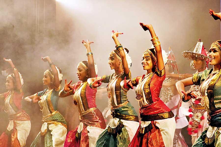 Jaffna Cultural Center Dedicated To The People - Opinion| Daily Mirror