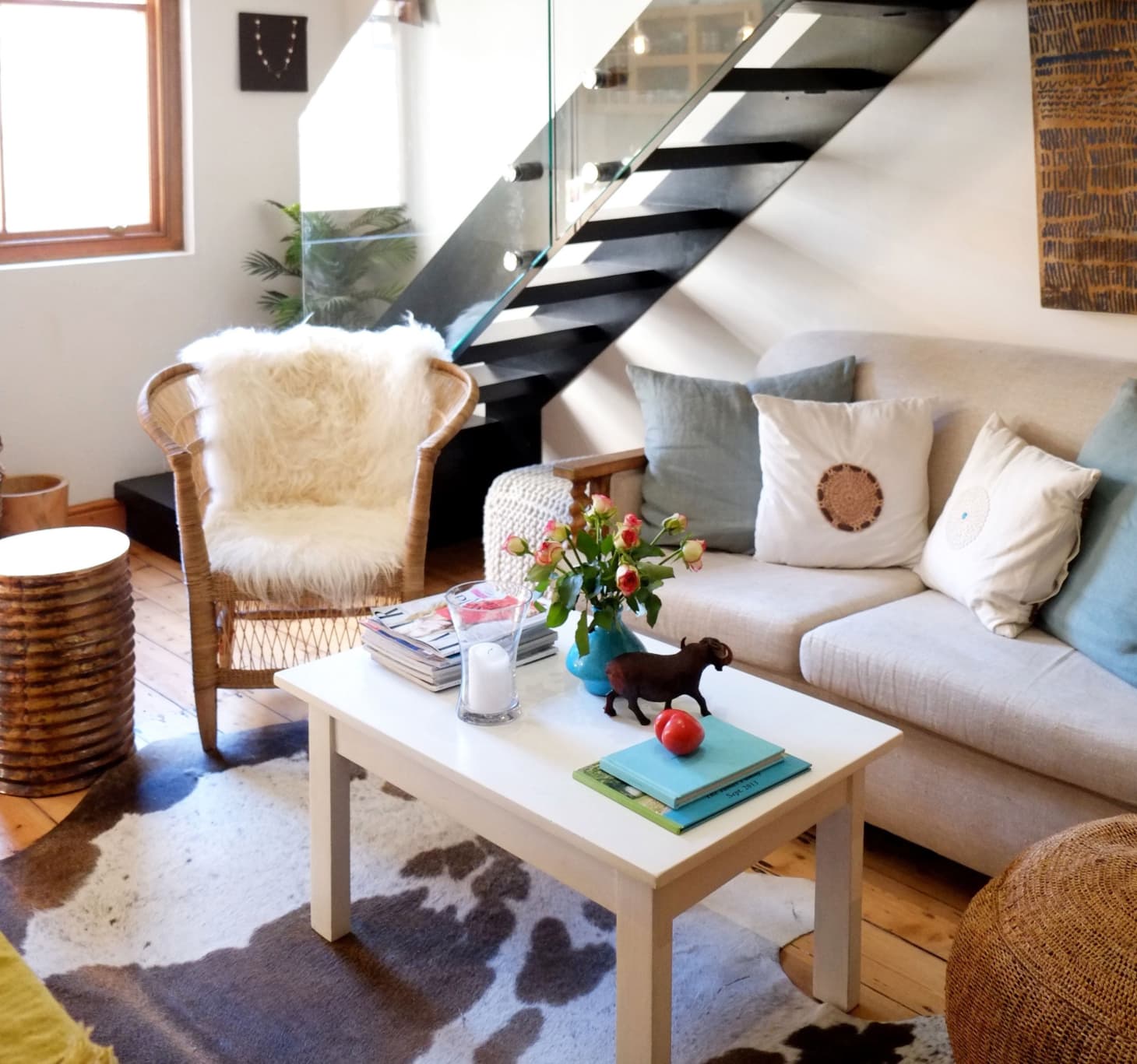 30 Small Living Room Decorating & Design Ideas - How to Decorate a Small Living | Apartment Therapy