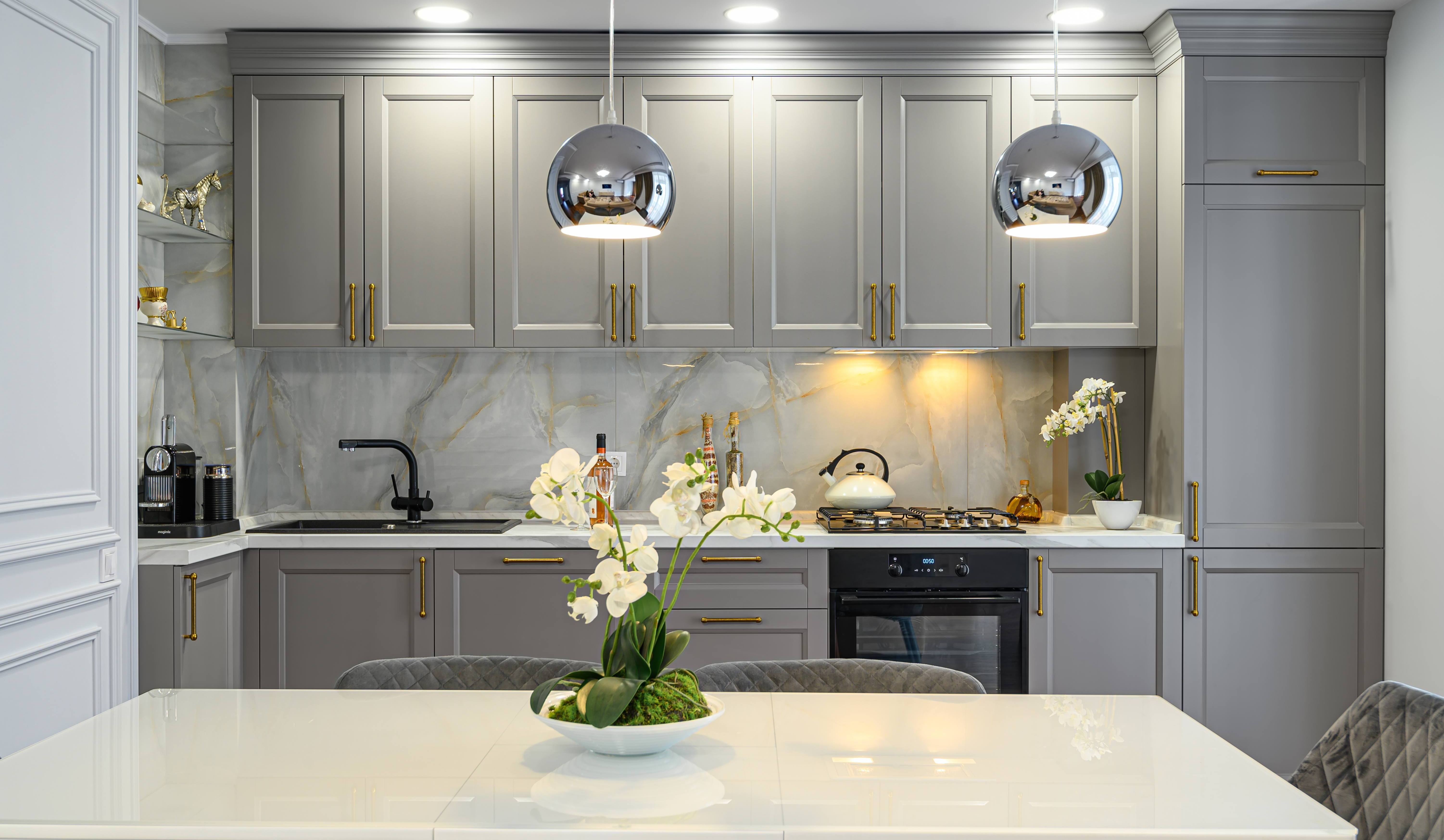 Modern Kitchen Trends 2025 - Dennis Williams