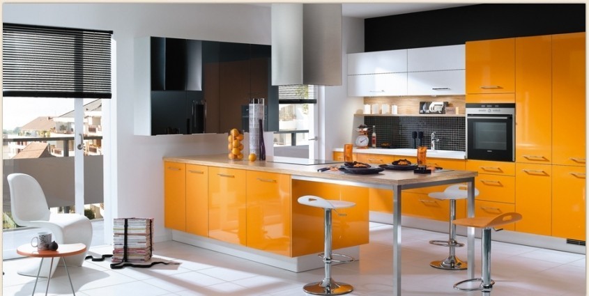 Promoteinterior: Orange Kitchens