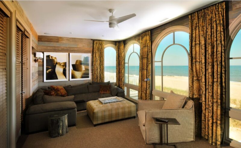 10 Arched Window Curtain Ideas For Every Style - Homedit