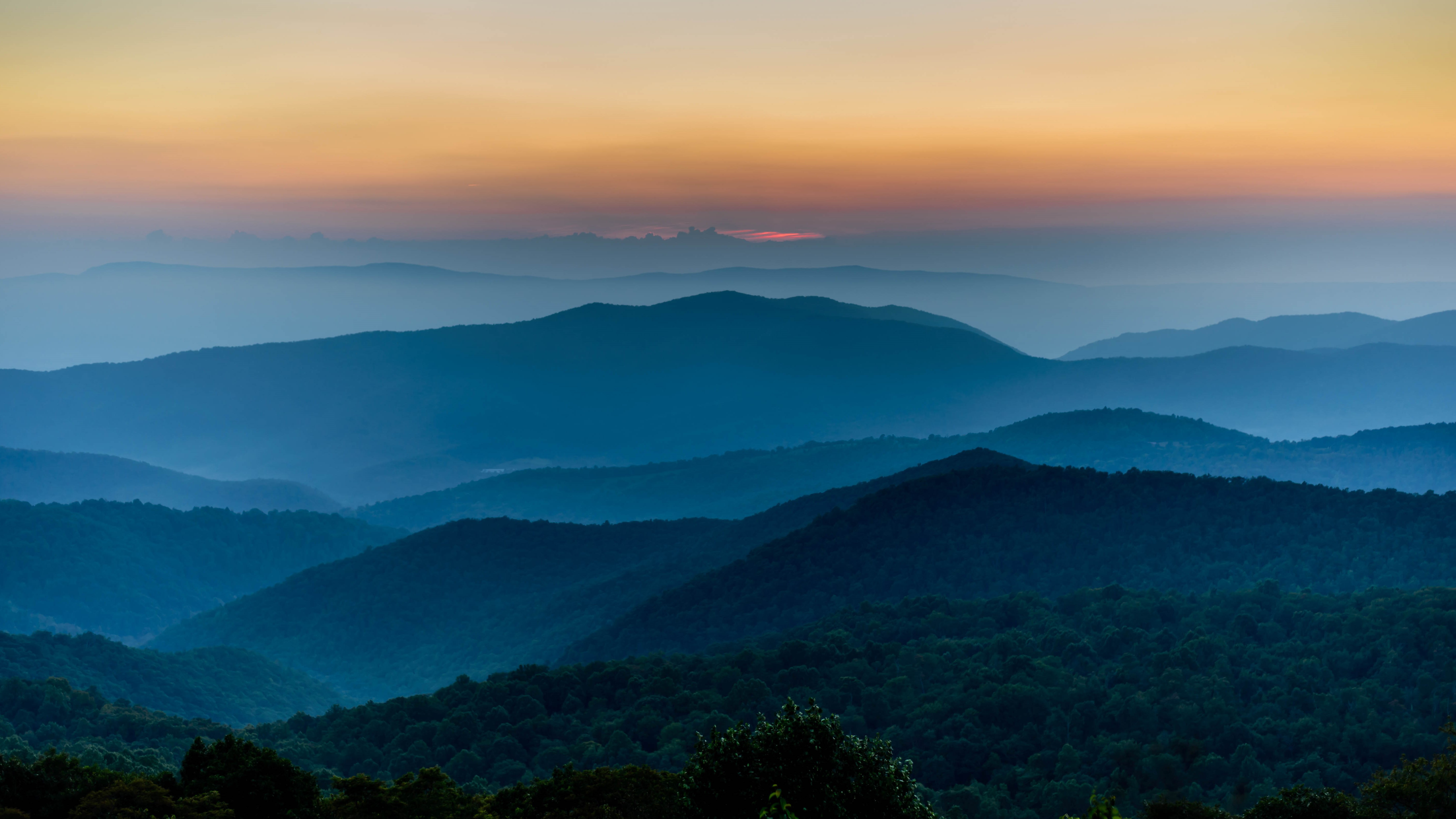 Why are the Blue Ridge Mountains blue? | Advnture
