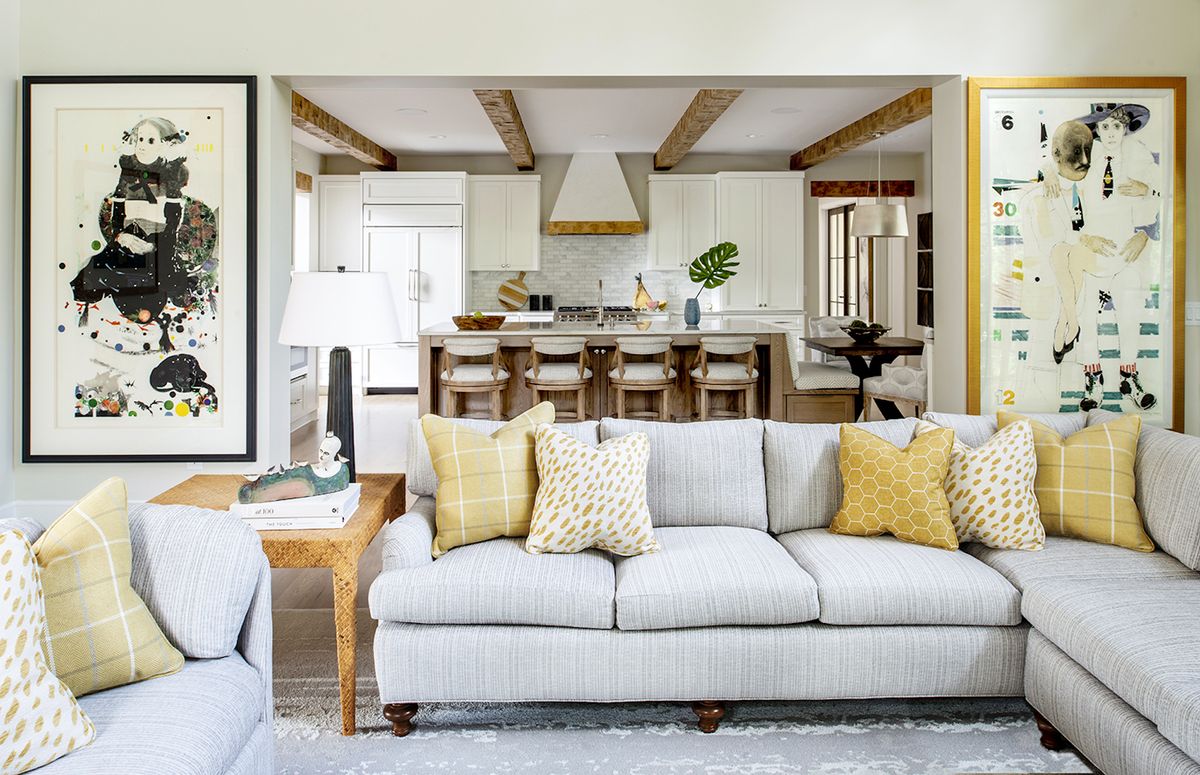 7 small living room layout mistakes design experts want you to avoid – and what to do instead ...