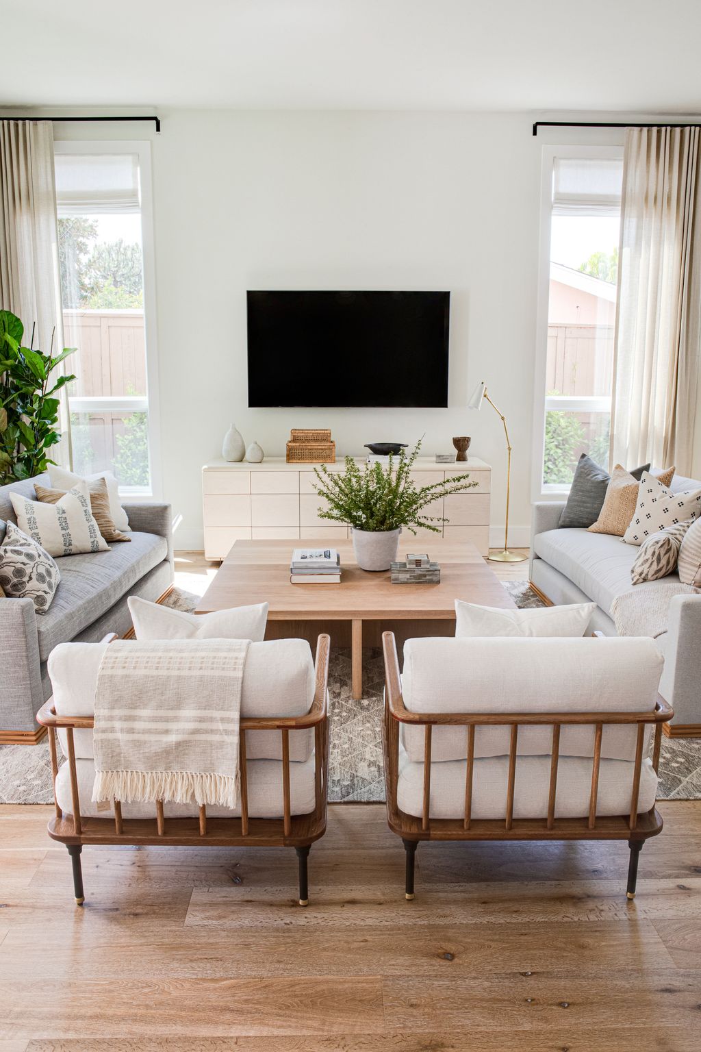 Small living room layout ideas: | Homes and Gardens