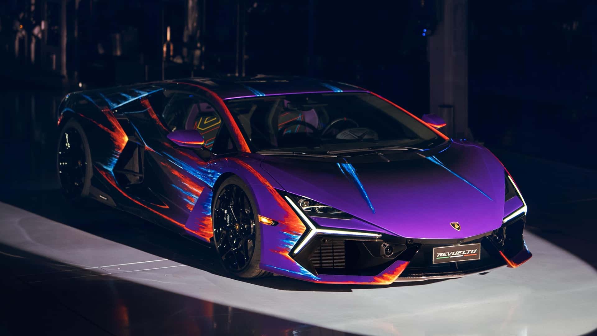 It Took Lamborghini 435 Hours To Hand-Paint This Funky…