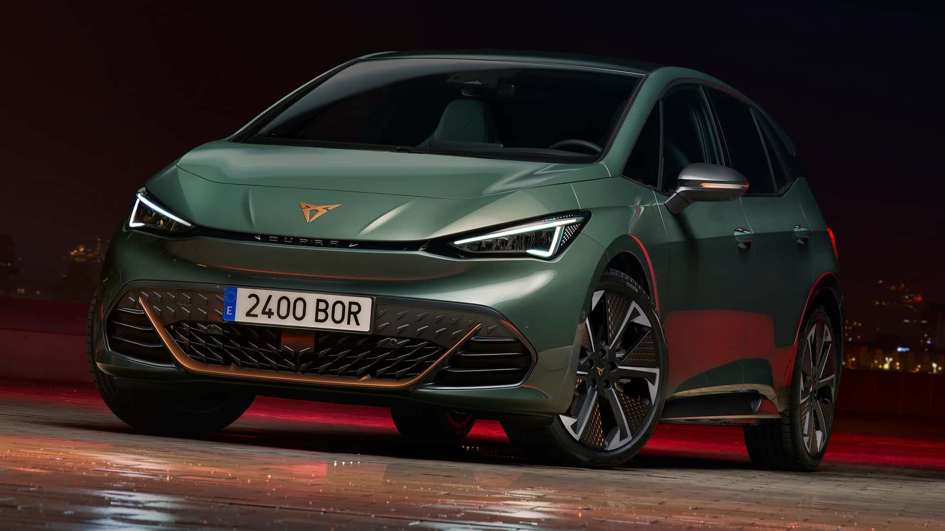 La Cupra Born VZ Fait Ses Débuts Avec 326 Ch Et Une Transmission Intégrale