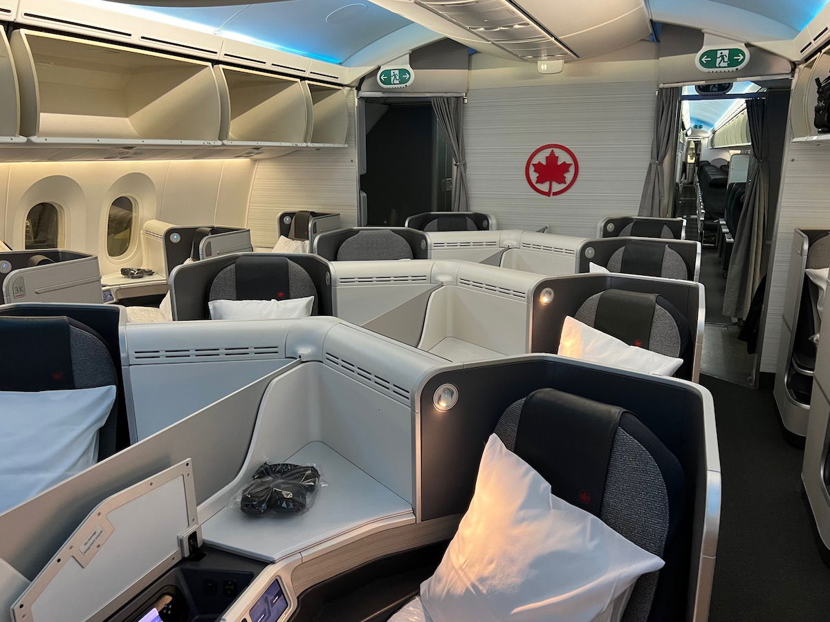Review: Air Canada Business Class 787 (YYZ-MIA) - One Mile at a Time