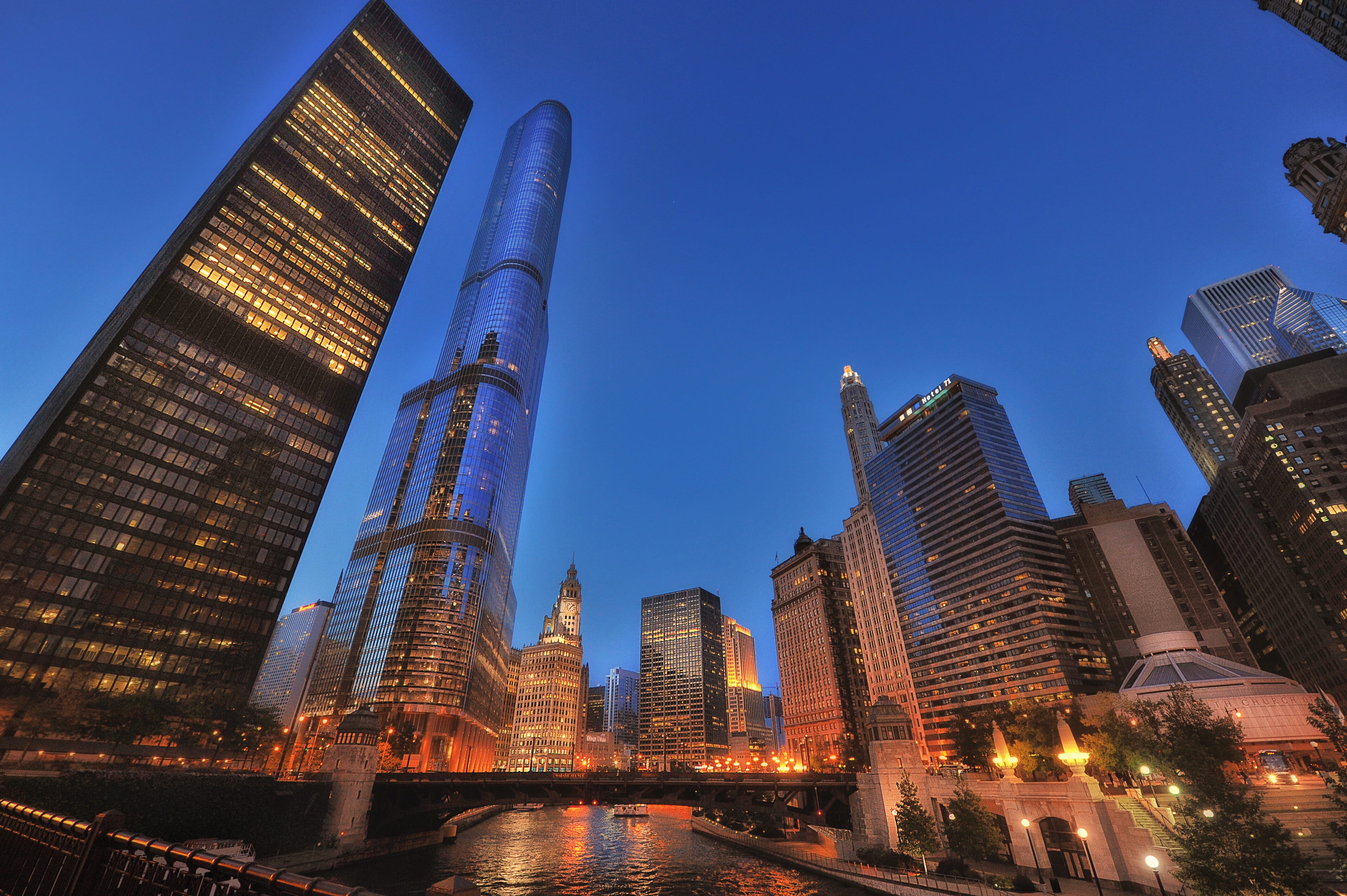 Cityscape Photography: 20 Breathtaking Examples For Creative Inspiration