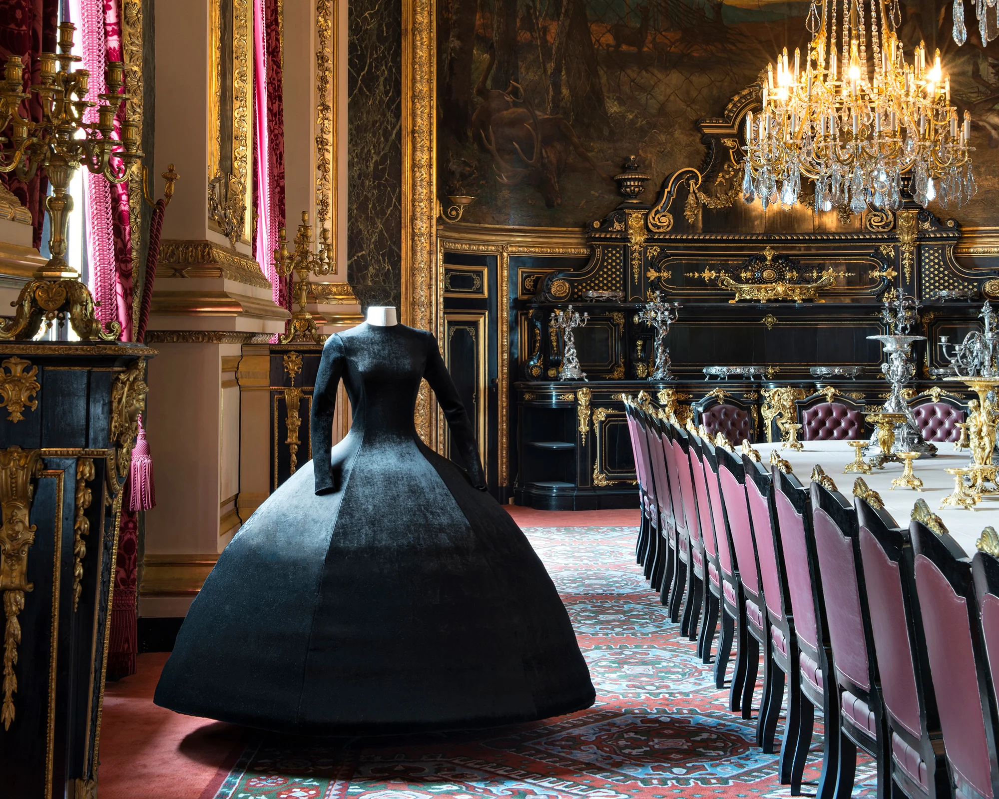 Louvre Couture: Where Art Meets Fashion In A Historic First