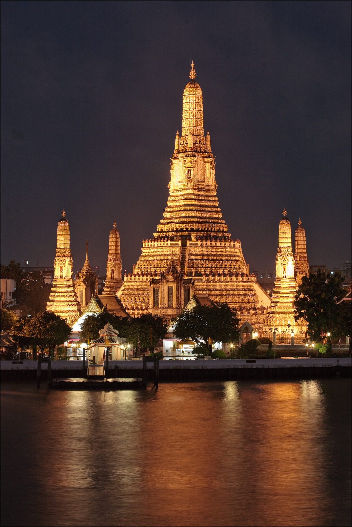6 Must-See Temples In Bangkok, Thailand