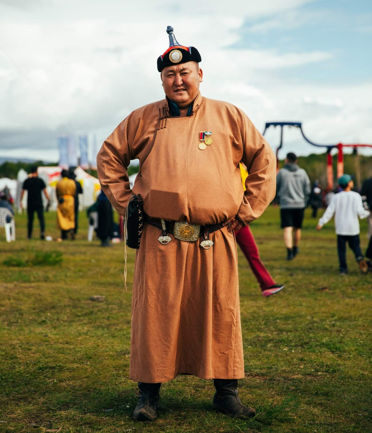 MONGOLIAN MEN| Arnoticias.tv