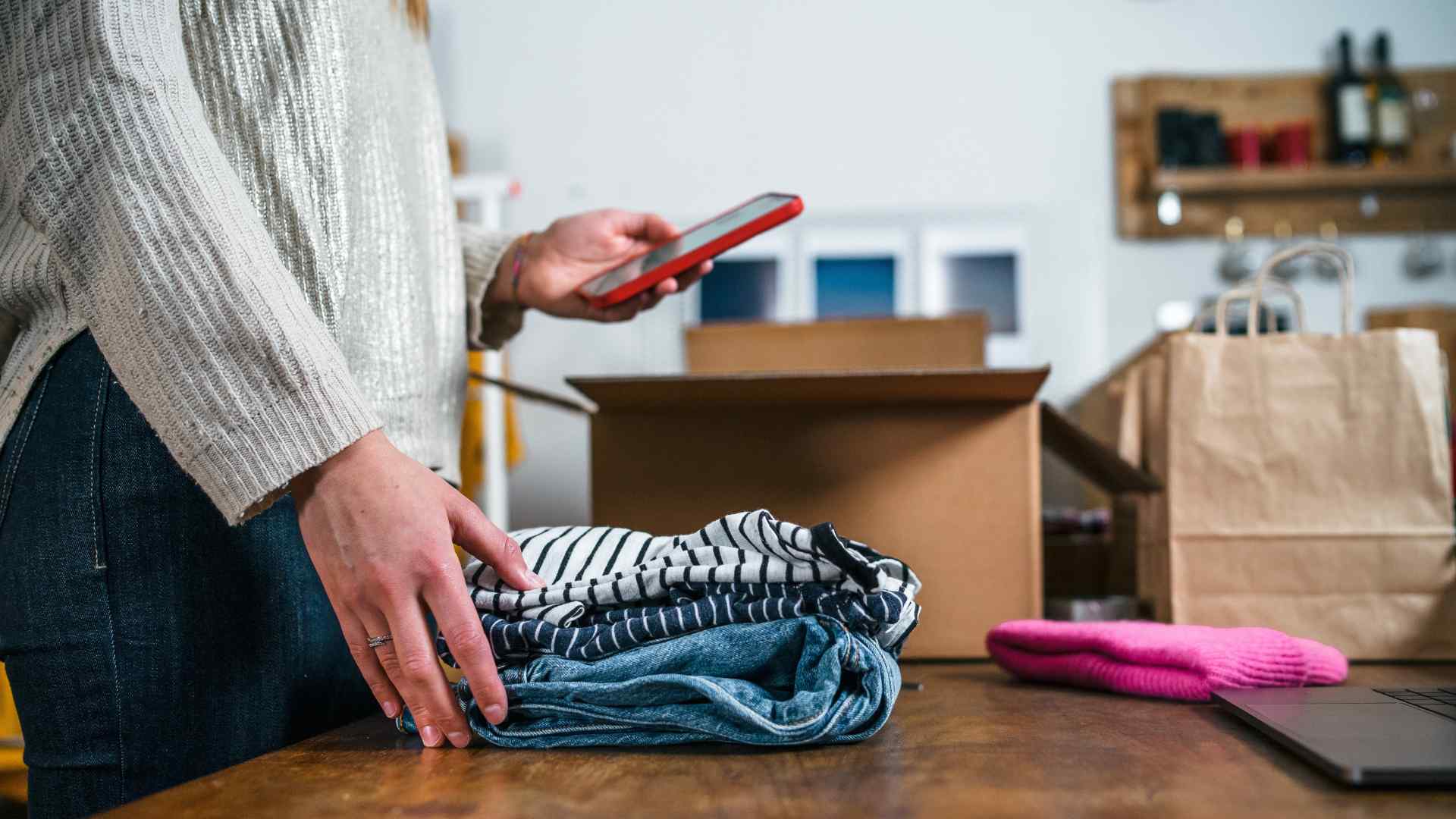 Dónde Comprar Ropa Para Vender En Guadalajara: 11 Proveedores