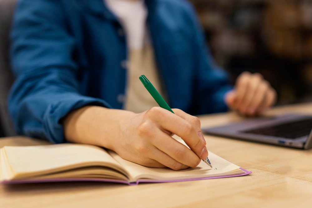 How to Write Better and Improve Your Writing Skills and Abilities