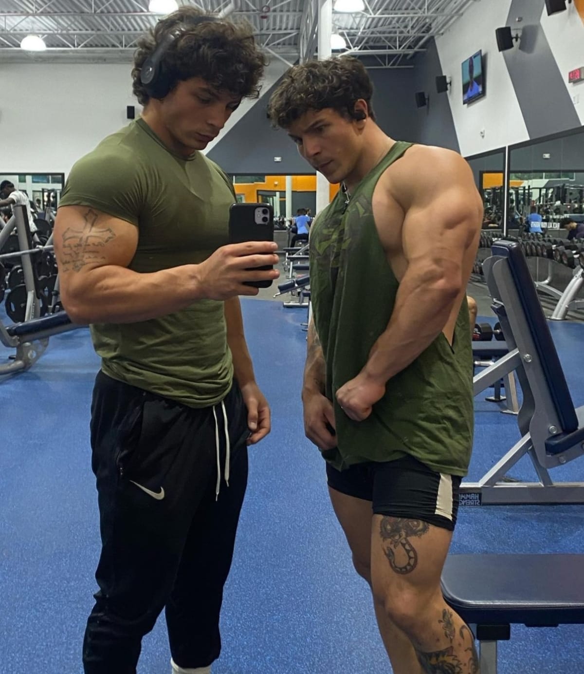 How Tall Are The Tren Twins? Internet Dubbed Bodybuilders &#39;short Kings&#39; - MEAWW