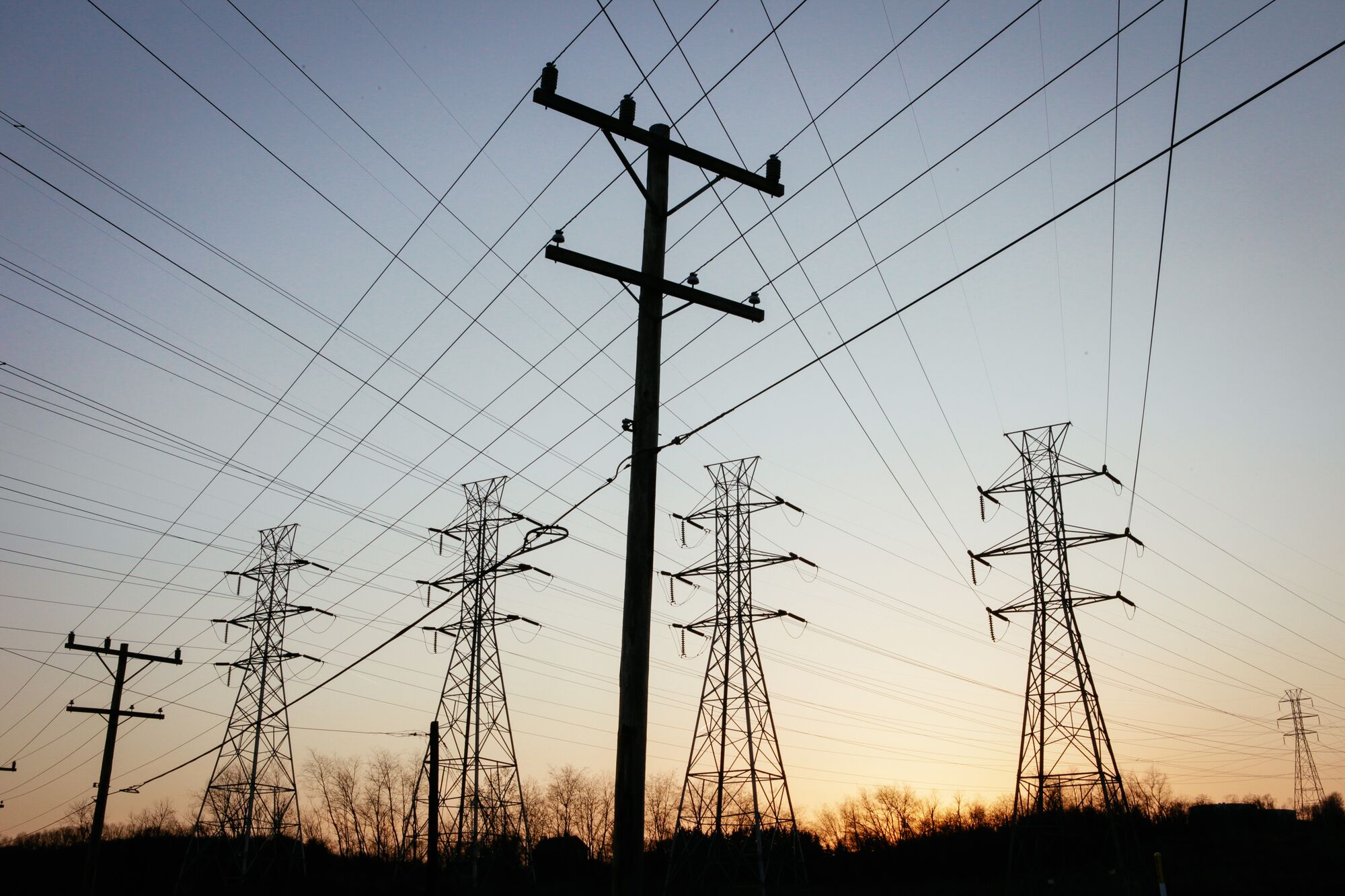 The Solution To A Faster Clean Energy Transition? More Power Lines. - Earthjustice