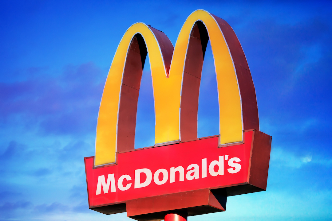 I’m Lovin It: McDonald’s Remasters Jingle In Sign Language For Hearing-Impaired - DesignTAXI.com