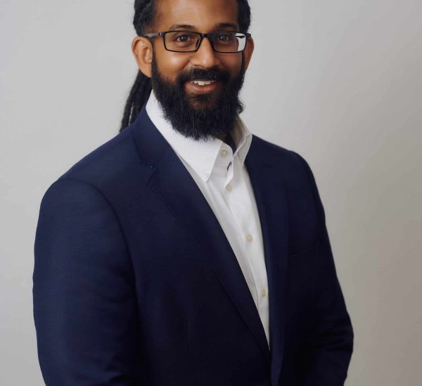 Corporate Headshots Melbourne: Capturing Your Professional Persona