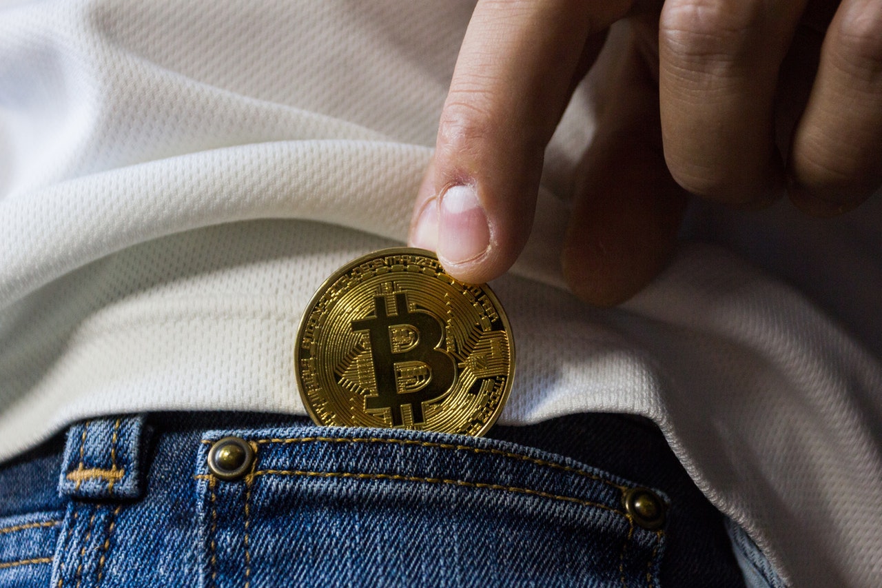 How To Buy And Sell Bitcoin Without Fees - Hiribi Blog - Blog About Crypto, Exchange And Income