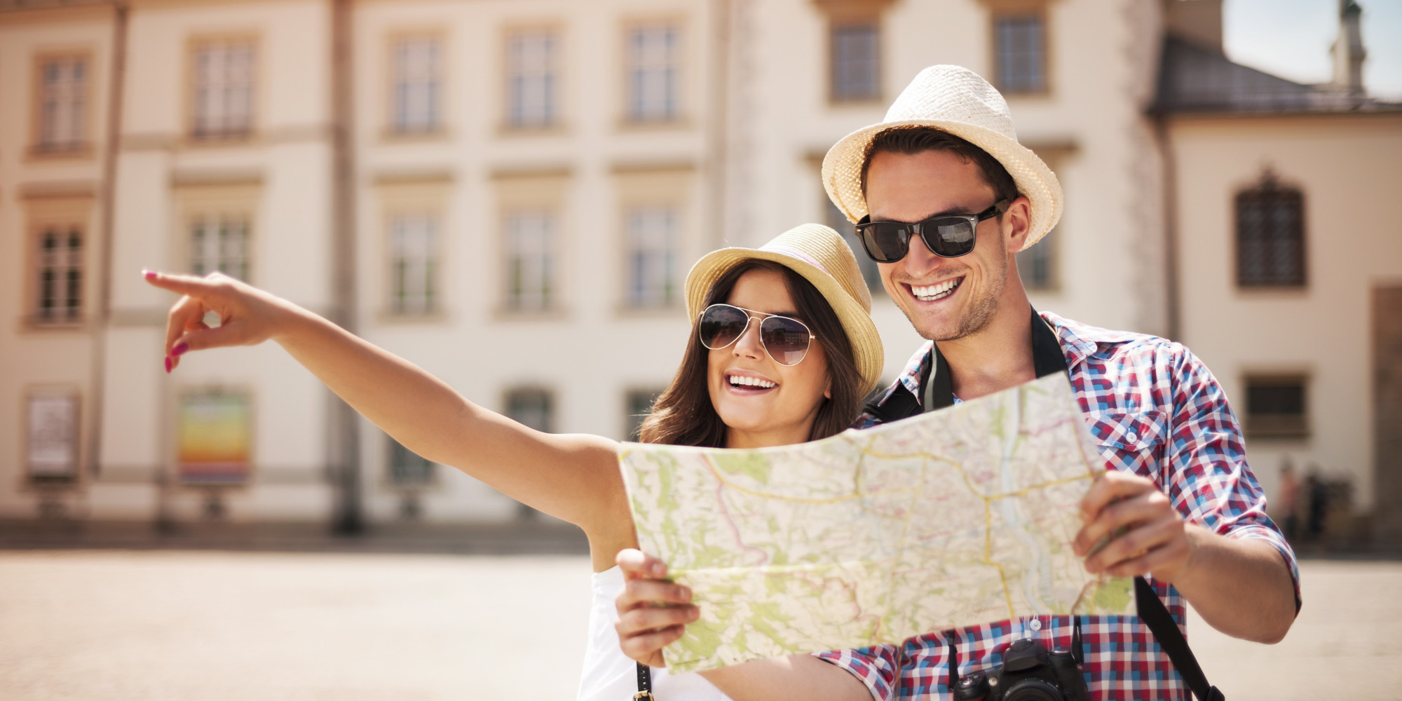 The Advantages Of Looking Like A Tourist| HuffPost