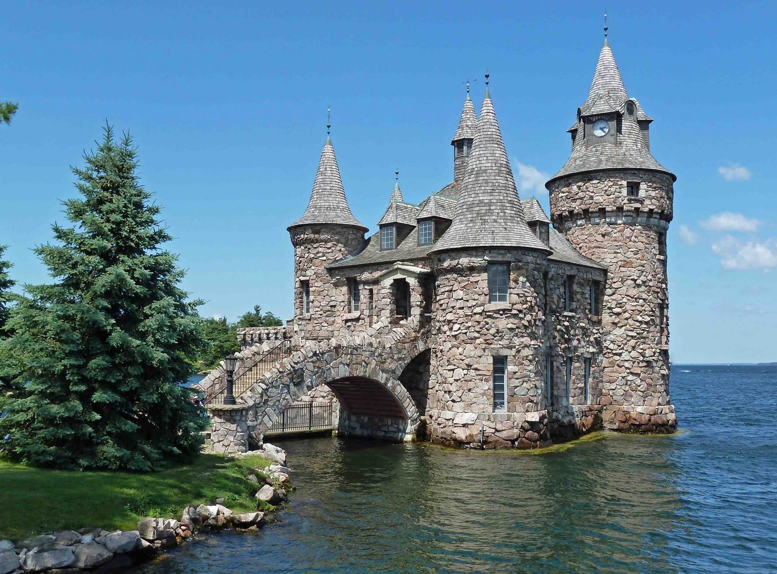 Last Dance: Boldt Castle, Heart Island, 1000 Islands | Castle House Plans, Castle Plans, Boldt ...