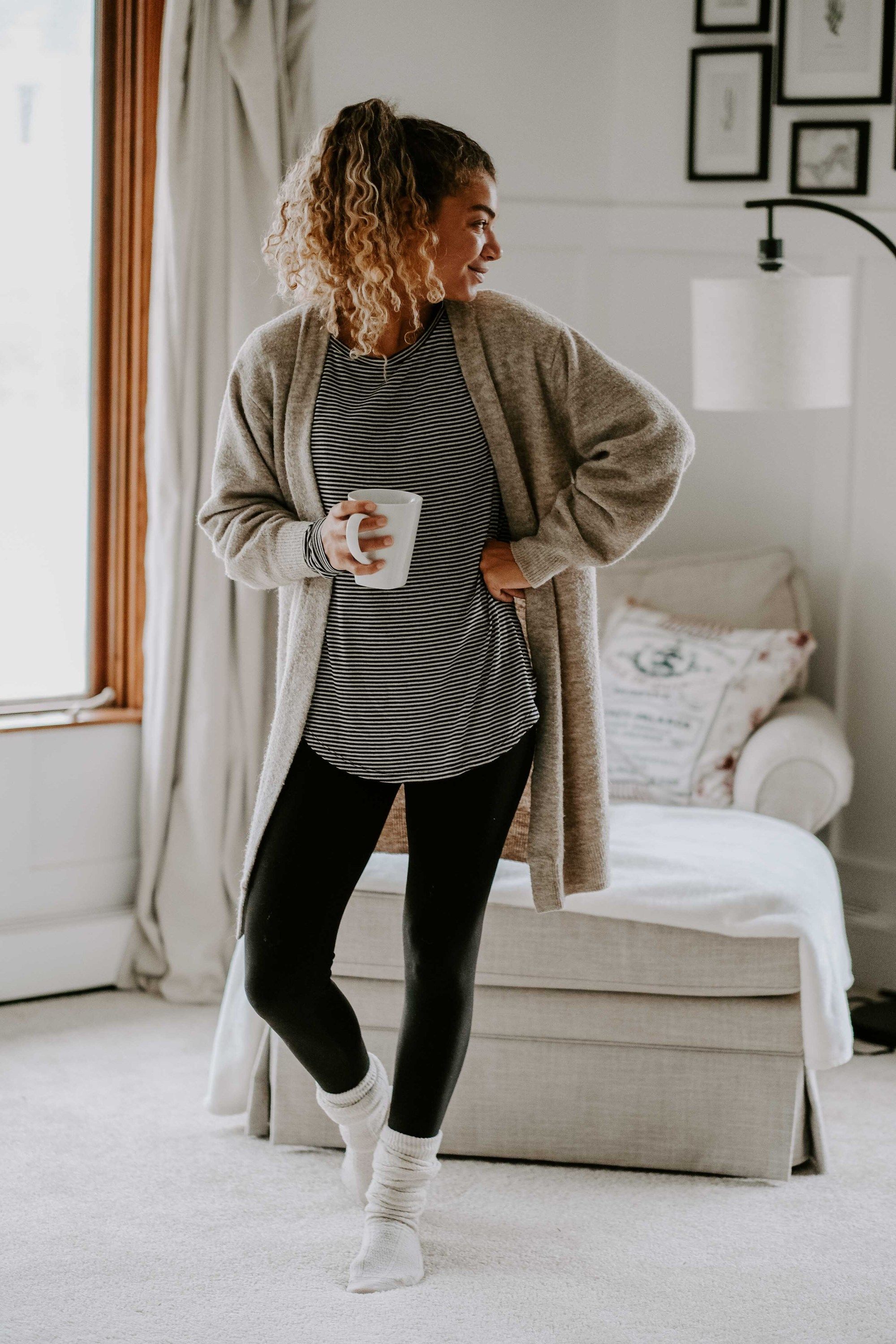 These Cute And Cozy At Home Outfits Are Perfect For Being Comfortable And Still Looking Put ...