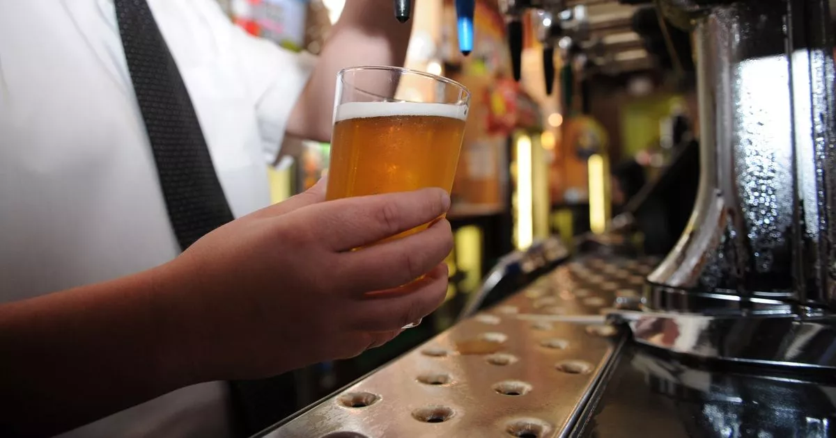 Pub Bosses Seek Urgent Meeting With Government After Dr Tony Holohan Dashes Hopes Of Bars...