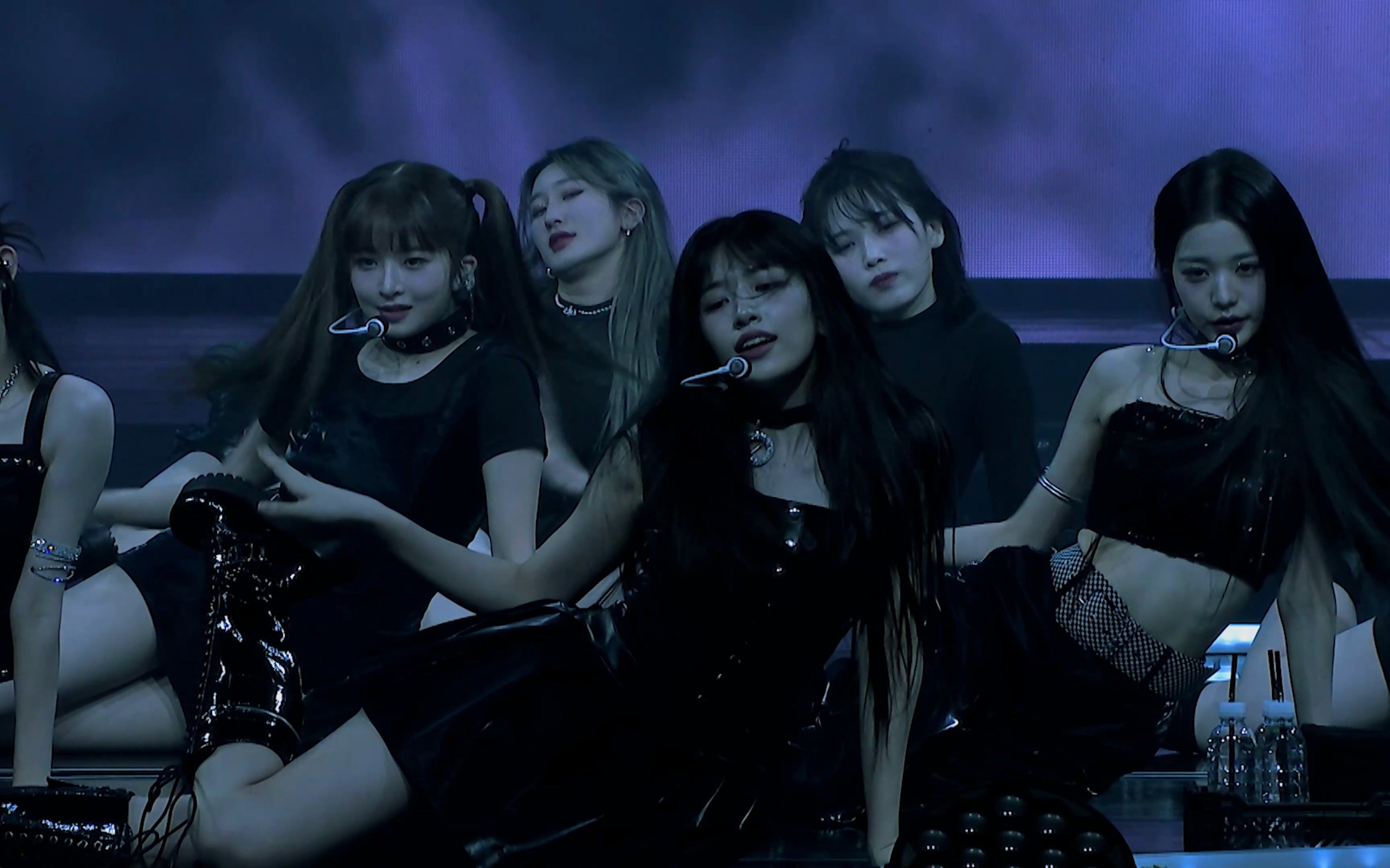【4K60帧】IVE - LOVE DIVE(230212 IVE THE FIRST FAN CONCERT The Prom Queens)-XIANVXIA-XIANVXIA-哔哩哔哩视频