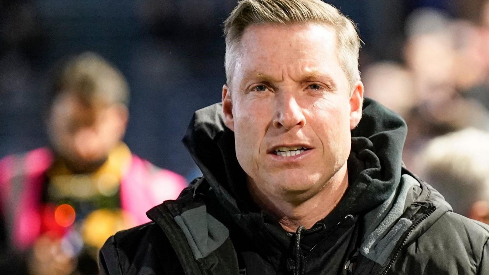 Neil Harris: Cambridge United Reappoint Former Millwall Boss As Head Coach - BBC Sport