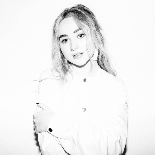 500x500 Resolution 2018 Sabrina Carpenter 500x500 Resolution Wallpaper - Wallpapers Den