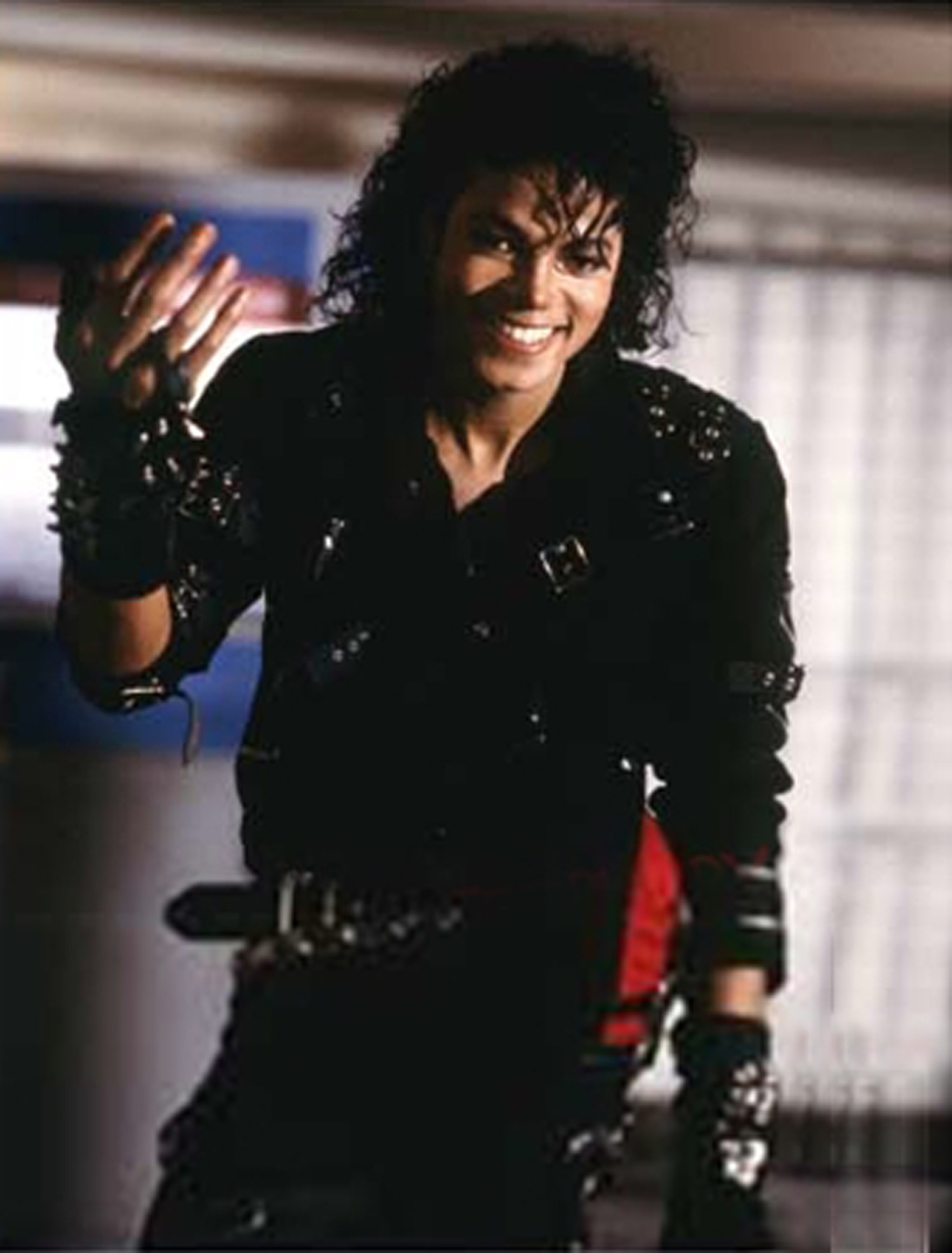 Which Outfit Of Michael You Like More? Poll Results - Michael Jackson - Fanpop