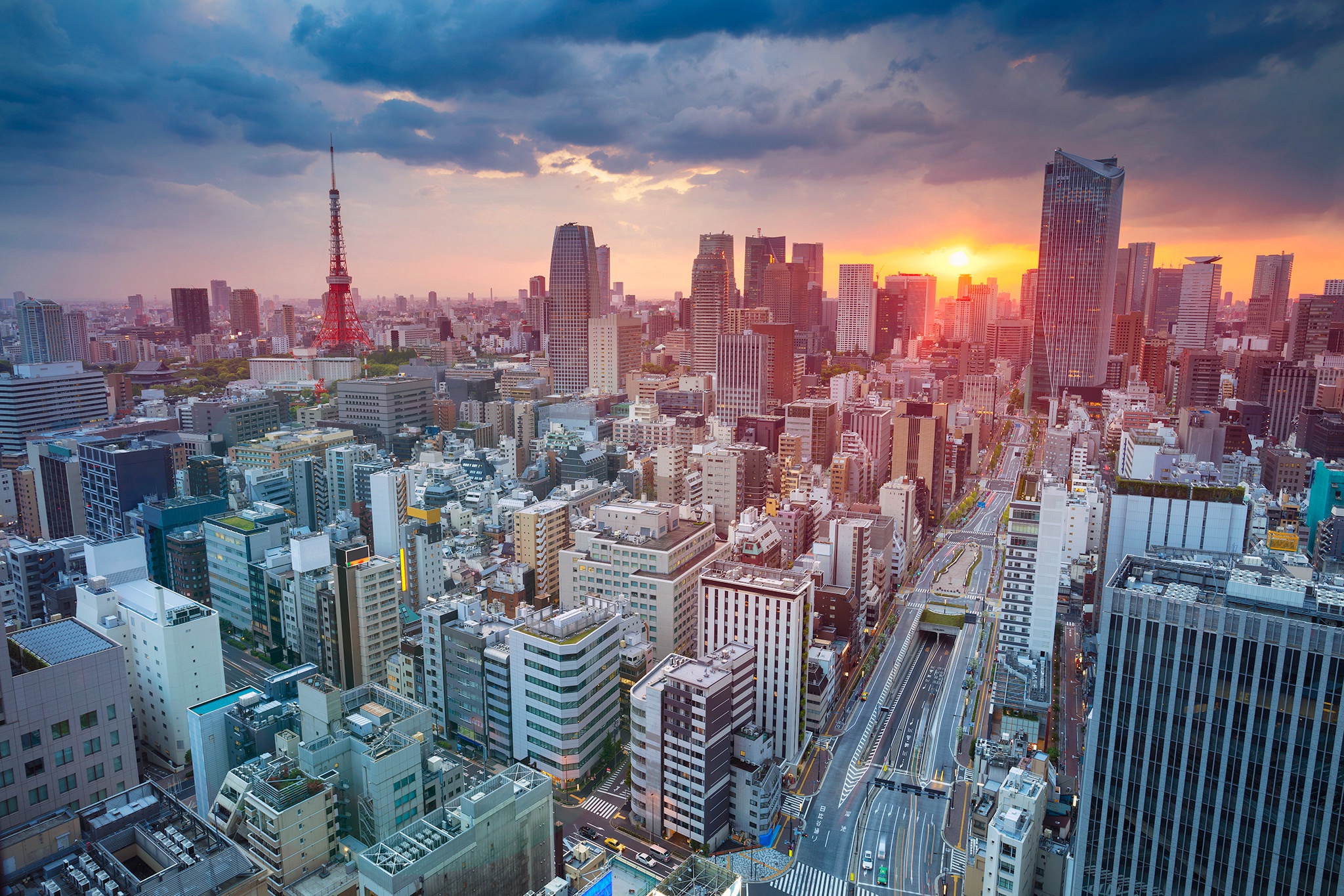 Download Skyscraper Building Cityscape City Japan Sunset Man Made Tokyo HD Wallpaper