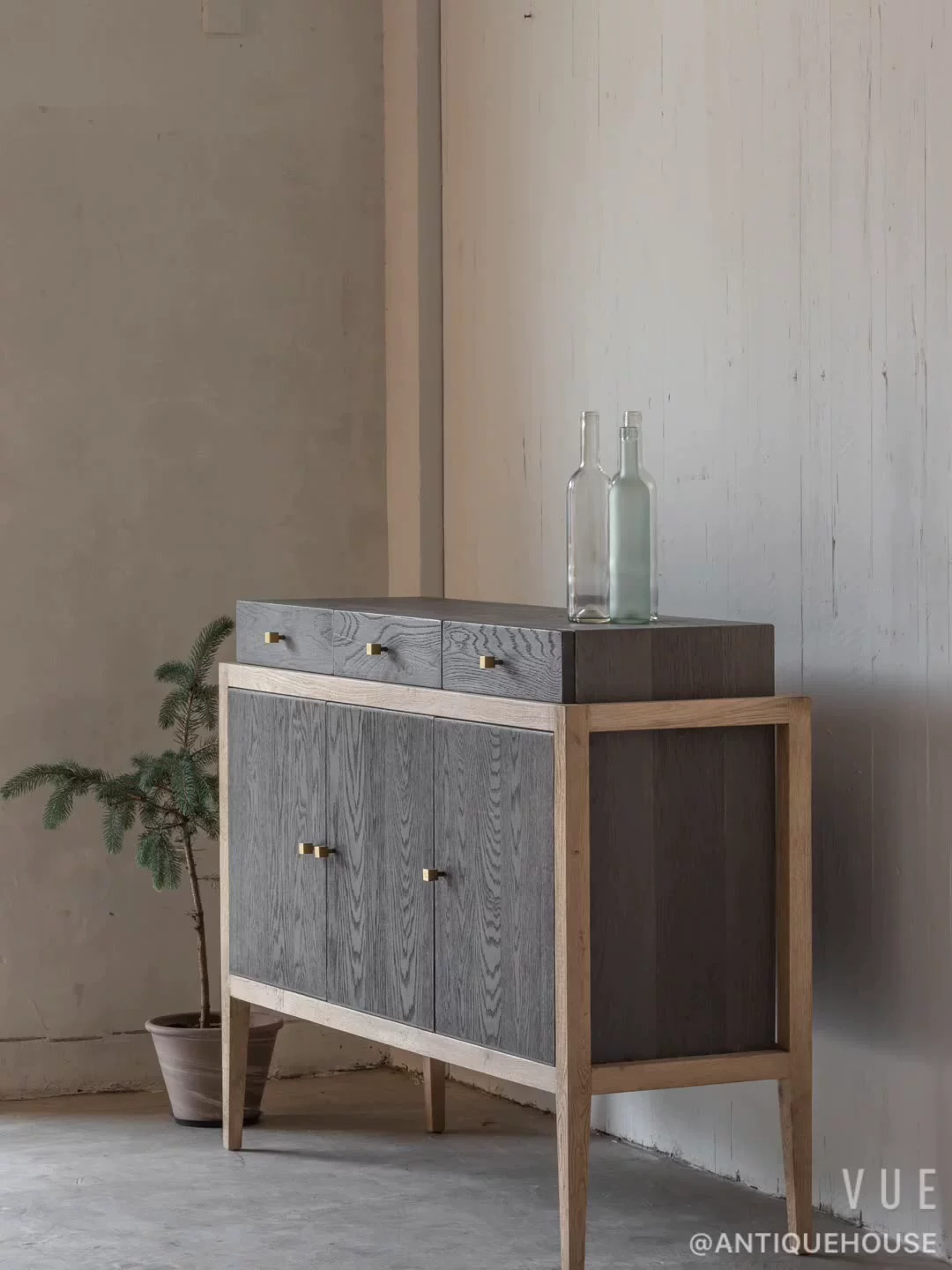 Scandinavian Minimalist Living Room Antique Furniture Entrance Hall Decoration Oak Wooden 3 Door ...