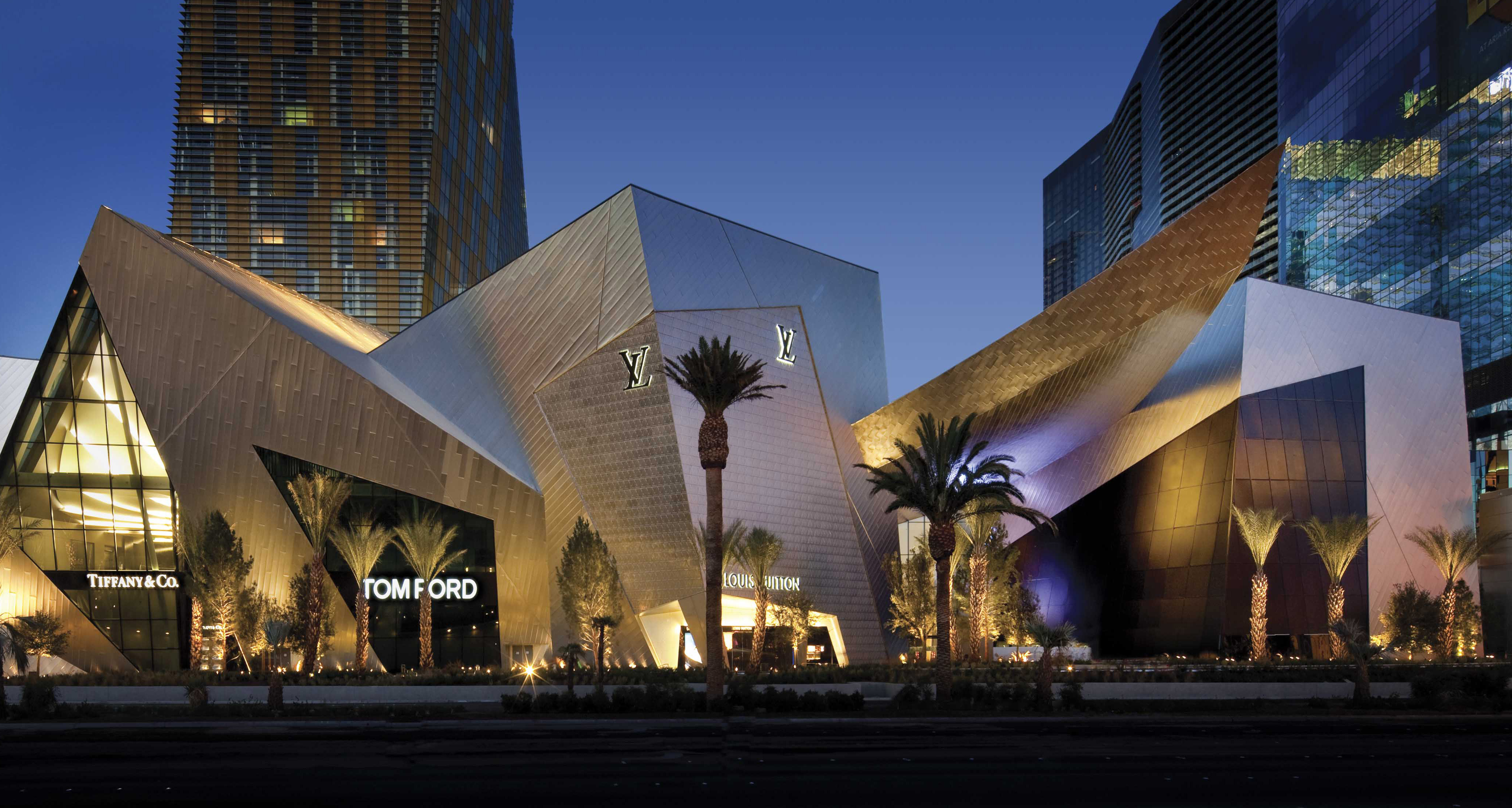 Take A Look At The 5 Most Luxurious Shopping Malls In The USA