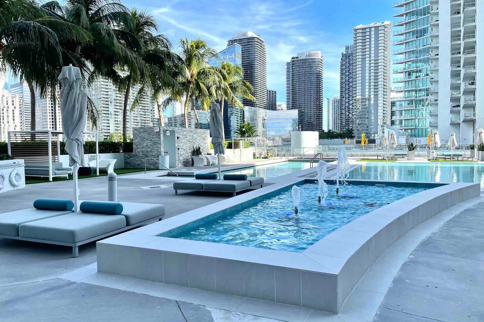 Miami Beach Luxury Vacation Rental - The Ultimate Guide - MAK Properties