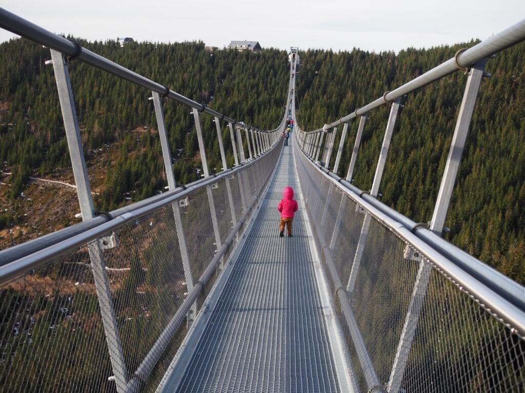 Sky Bridge w Dolní Morava- najdłuższy most wiszący na świecie! - www.manawpodrozy.pl