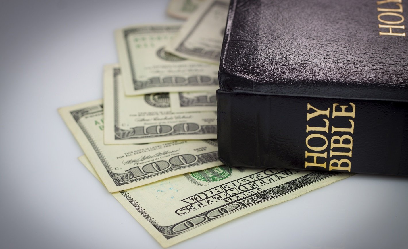 7 Outrageously Wealthy Preachers - AvvoStories