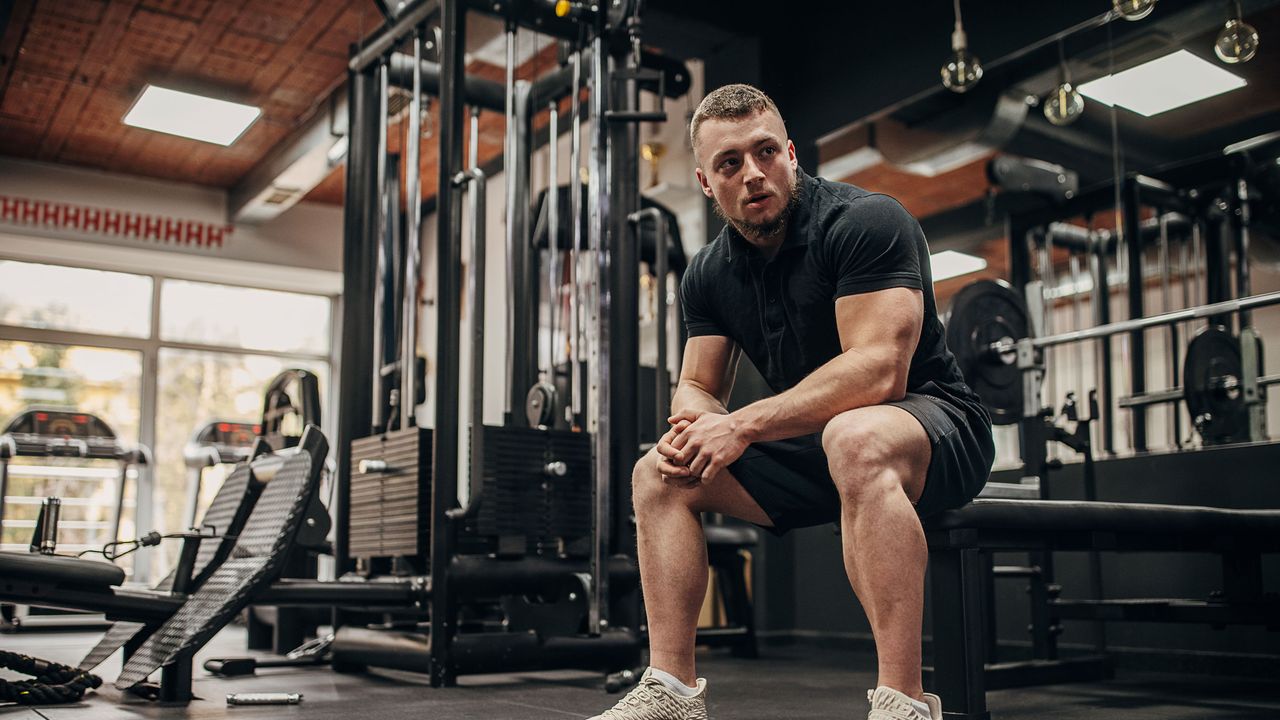 Nuevo en el gym: los consejos y reglas que debes seguir | GQ